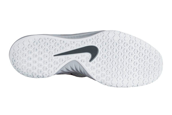 Nike hyperlive basketball shoes on sale