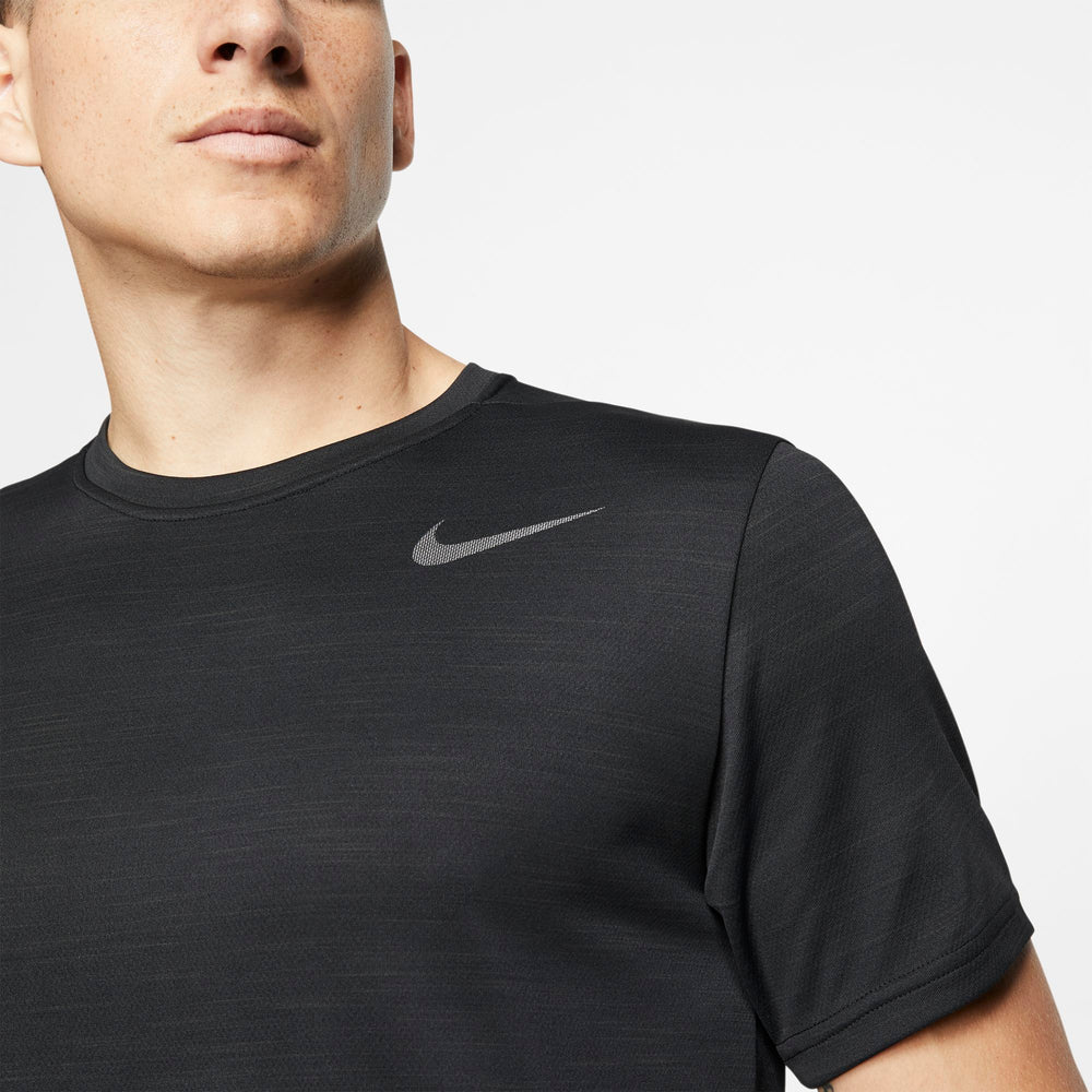Nike Training Superset Short Sleeved Top - Black/Metallic Hematite NK-AJ8021-010