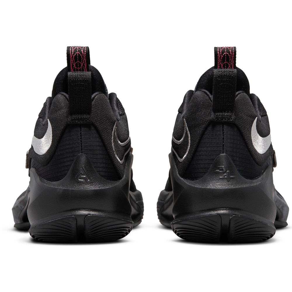 Nike Giannis Zoom Freak 3 Basketball Shoe - Black/Metallic Silver/Wolf Grey NK-DA0694-002