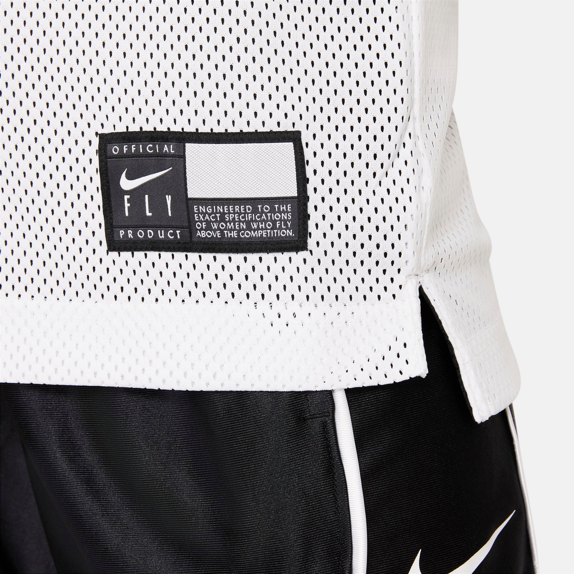 Nike Womens Basketball Swoosh Fly Reversible Jersey - White/Black NK-DA5401-100