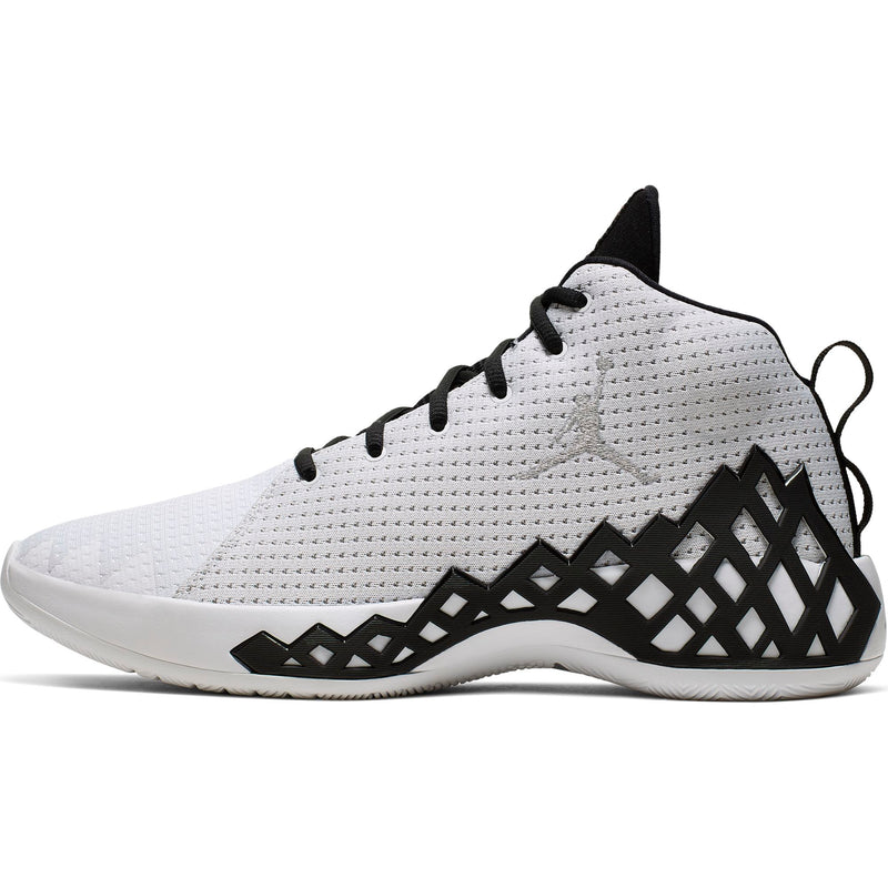 Shoes in basketball deals